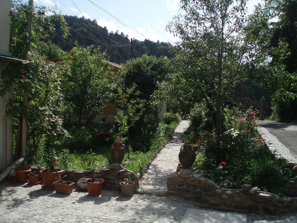 Nina B&B Dilijan Exterior foto
